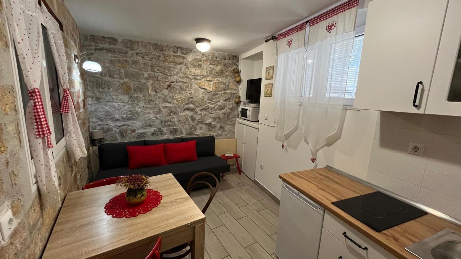Apartment Kova Split Eksteriør billede